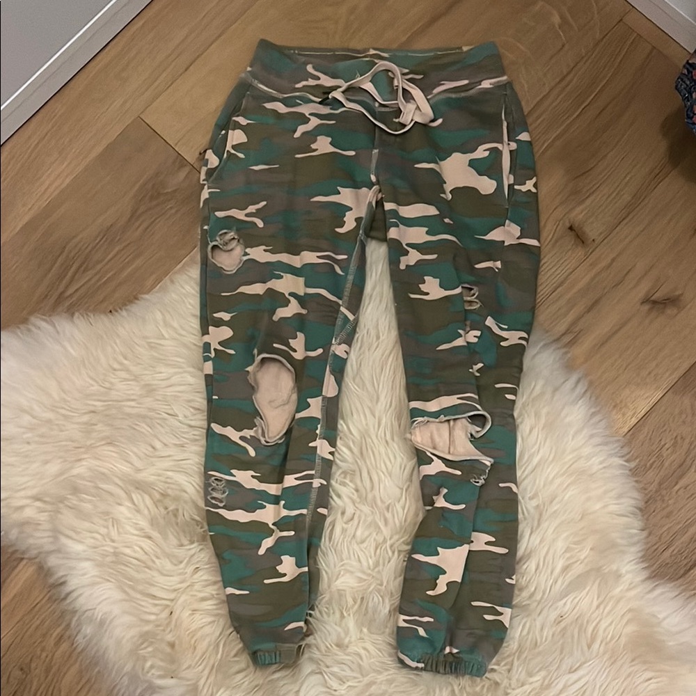 NSF destroyed camp jogger xs